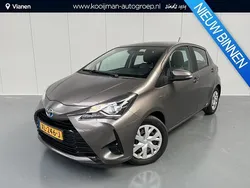 Grijs Gebruikt 2019 Toyota Yaris Active Hatchback | € 14.950 (Eerlijke prijs)