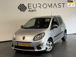 Grijs Gebruikt 2011 Renault Twingo Collection Hatchback | € 1.695 (Eerlijke prijs)