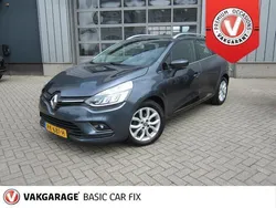 Grijs Gebruikt 2017 Renault Clio GrandTour Intens Stationwagen | € 11.500 (Eerlijke prijs)
