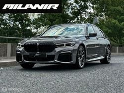 Grijs Gebruikt 2020 BMW 745 M Sport Sedan | € 49.945 (Eerlijke prijs)
