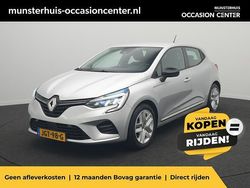 Grijs metallic Gebruikt 2021 Renault Clio V Zen Hatchback | € 17.995 (Eerlijke prijs)