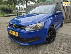 Blauw Gebruikt 2010 VW Polo Hatchback | € 3.499 (Eerlijke prijs)