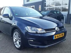 Blauw Gebruikt 2014 VW Golf VII Highline Hatchback | € 7.995 (Super prijs)
