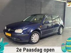 Blauw Gebruikt 1998 VW Golf IV Hatchback | € 1.250 (Eerlijke prijs)