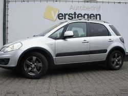 Grijs Gebruikt 2011 Suzuki SX4 Limited MPV | € 6.450 (Eerlijke prijs)