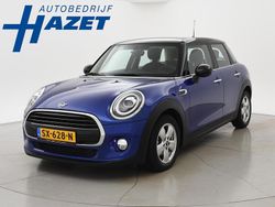 Blauw, metallic lak Gebruikt 2018 Mini Cooper Salt Hatchback | € 17.900 (Eerlijke prijs)