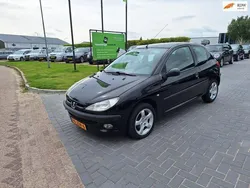 Zwart Gebruikt 2003 Peugeot 206 Hatchback | € 1.999 (Eerlijke prijs)