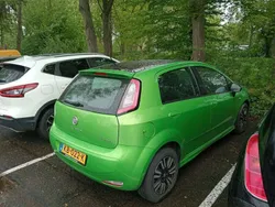 Groen Gebruikt 2013 Fiat Punto Lounge Hatchback | € 3.250 (Super prijs)