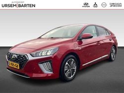 Rood Gebruikt 2020 Hyundai Ioniq Premium Hatchback | € 16.930 (Eerlijke prijs)