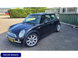 Zwart Gebruikt 2002 Mini Cooper Pepper Hatchback | € 1.250 (Iets duurder)