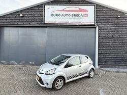 Grijs Gebruikt 2013 Toyota Aygo Hatchback | € 4.250 (Goede deal)