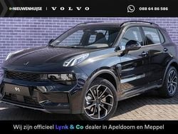 Zwart Gebruikt 2025 Lynk & Co 01 SUV | € 35.894 (Duur)
