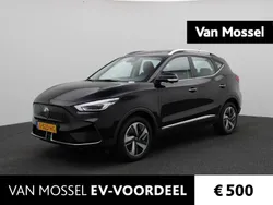 Zwart, metallic lak Gebruikt 2023 MG ZS Luxury Sedan | € 21.444 (Eerlijke prijs)