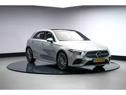 Grijs Gebruikt 2023 Mercedes A250 AMG line Hatchback | € 34.950 (Goede deal)