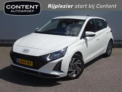 Wit Gebruikt 2024 Hyundai i20 Comfort Hatchback | € 18.940 (Eerlijke prijs)