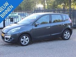 Grijs Gebruikt 2010 Renault Scénic III Dynamique MPV | € 2.250 (Super prijs)