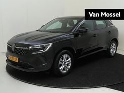 Zwart Gebruikt 2023 Renault Austral Equilibre SUV | € 27.925 (Goede deal)