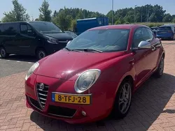 Rood Gebruikt 2014 Alfa Romeo MiTo Hatchback | € 6.000 (Eerlijke prijs)