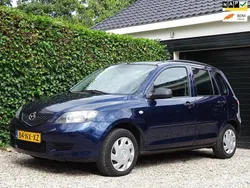 Blauw Gebruikt 2004 Mazda 2 Exclusive MPV | € 1.000 (Eerlijke prijs)