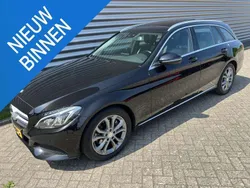 Zwart, metallic lak Gebruikt 2016 Mercedes C220 Avantgarde Stationwagen | € 14.950