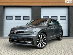 Grijs, metallic lak Gebruikt 2018 VW Tiguan R-line SUV | € 35.990 (Duur)