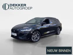 Zwart Gebruikt 2024 Ford Focus ST-Line X Stationwagen | € 27.945 (Eerlijke prijs)