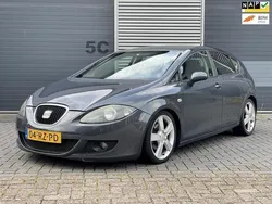 Grijs Gebruikt 2005 Seat Leon Stylance Hatchback | € 1.850 (Duur)