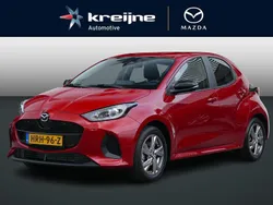 Rood Nieuw 2025 Mazda 2 Exclusive-Line Hatchback | € 28.925 (Iets duurder)