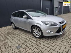 Grijs Gebruikt 2013 Ford Focus Titanium Stationwagen | € 2.150