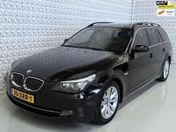 Zwart Gebruikt 2008 BMW 530 Stationwagen | € 3.999 (Super prijs)