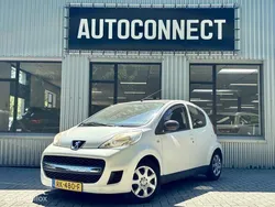 Wit Gebruikt 2010 Peugeot 107 Hatchback | € 1.495