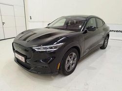 Zwart Gebruikt 2022 Ford Mustang Mach-E SUV | € 44.990