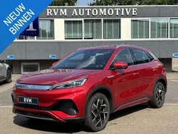 , metallic lak Gebruikt 2023 BYD Atto 3 Design SUV | € 26.899 (Eerlijke prijs)