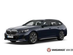 Zwart, metallic lak Gebruikt 2024 BMW 530e M Sport Stationwagen | € 62.950