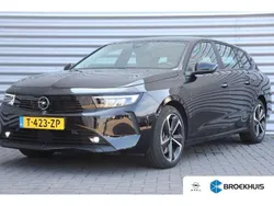 Zwart Gebruikt 2023 Opel Astra Stationwagen | € 27.900 (Goede deal)