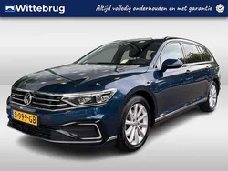 Blauw Gebruikt 2020 VW Passat Business Stationwagen | € 23.450 (Goede deal)