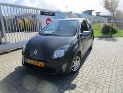Zwart Gebruikt 2012 Renault Twingo Collection Hatchback | € 2.350 (Goede deal)