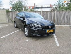 Zwart Gebruikt 2019 Fiat Tipo Lounge Stationwagen | € 9.450 (Super prijs)