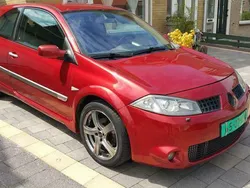Rood Gebruikt 2003 Renault Mégane II Hatchback | € 3.450