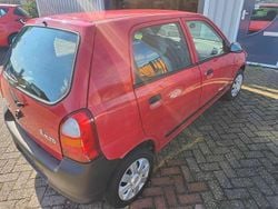 Rood Gebruikt 2005 Suzuki Alto Hatchback | € 1.450 (Iets duurder)