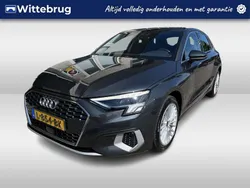 Grijs Gebruikt 2021 Audi A3 Sportback Business Hatchback | € 24.450 (Eerlijke prijs)