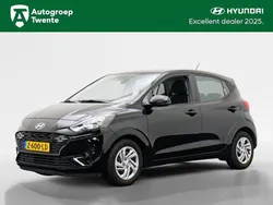 Zwart Gebruikt 2024 Hyundai i10 Comfort Hatchback | € 20.395 (Eerlijke prijs)