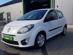 Wit Gebruikt 2011 Renault Twingo Authentique Hatchback | € 1.493 (Eerlijke prijs)