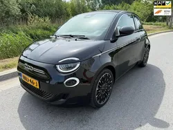 Zwart Gebruikt 2022 Fiat 500C La Prima Cabriolet | € 18.900 (Eerlijke prijs)
