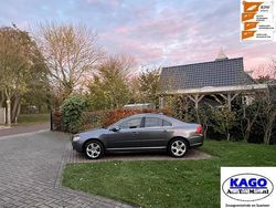 Grijs (metallic) Gebruikt 2007 Volvo S80 Momentum Sedan | € 5.950 (Eerlijke prijs)