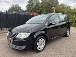 Zwart Gebruikt 2009 VW Touran Comfortline MPV | € 6.950
