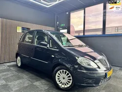 Blauw Gebruikt 2008 Lancia Musa MPV | € 2.950 (Eerlijke prijs)