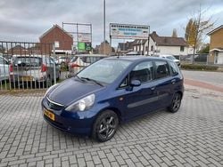 Blauw Gebruikt 2003 Honda Jazz LS Hatchback | € 3.295 (Eerlijke prijs)