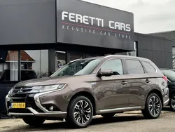 Bruin Gebruikt 2015 Mitsubishi Outlander SUV | € 7.950
