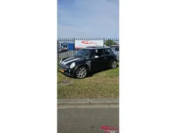 Zwart Gebruikt 2006 Mini Cooper Hatchback | € 1.750 (Goede deal)
